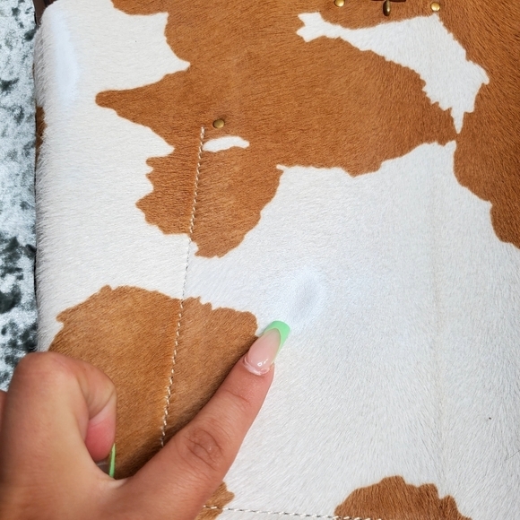 Tory Burch Rowan Genuine Calf Hair Bucket Bag - Picture 15 of 16